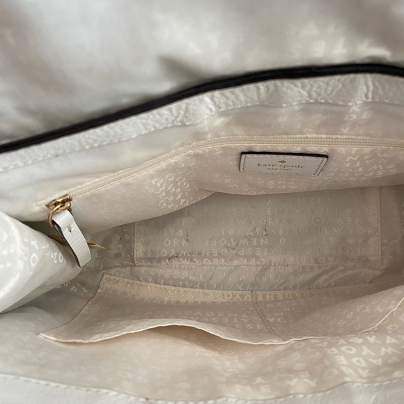 ⚡️NEW ⚡️ KATE SPADE BAG - Picture 7 of 8